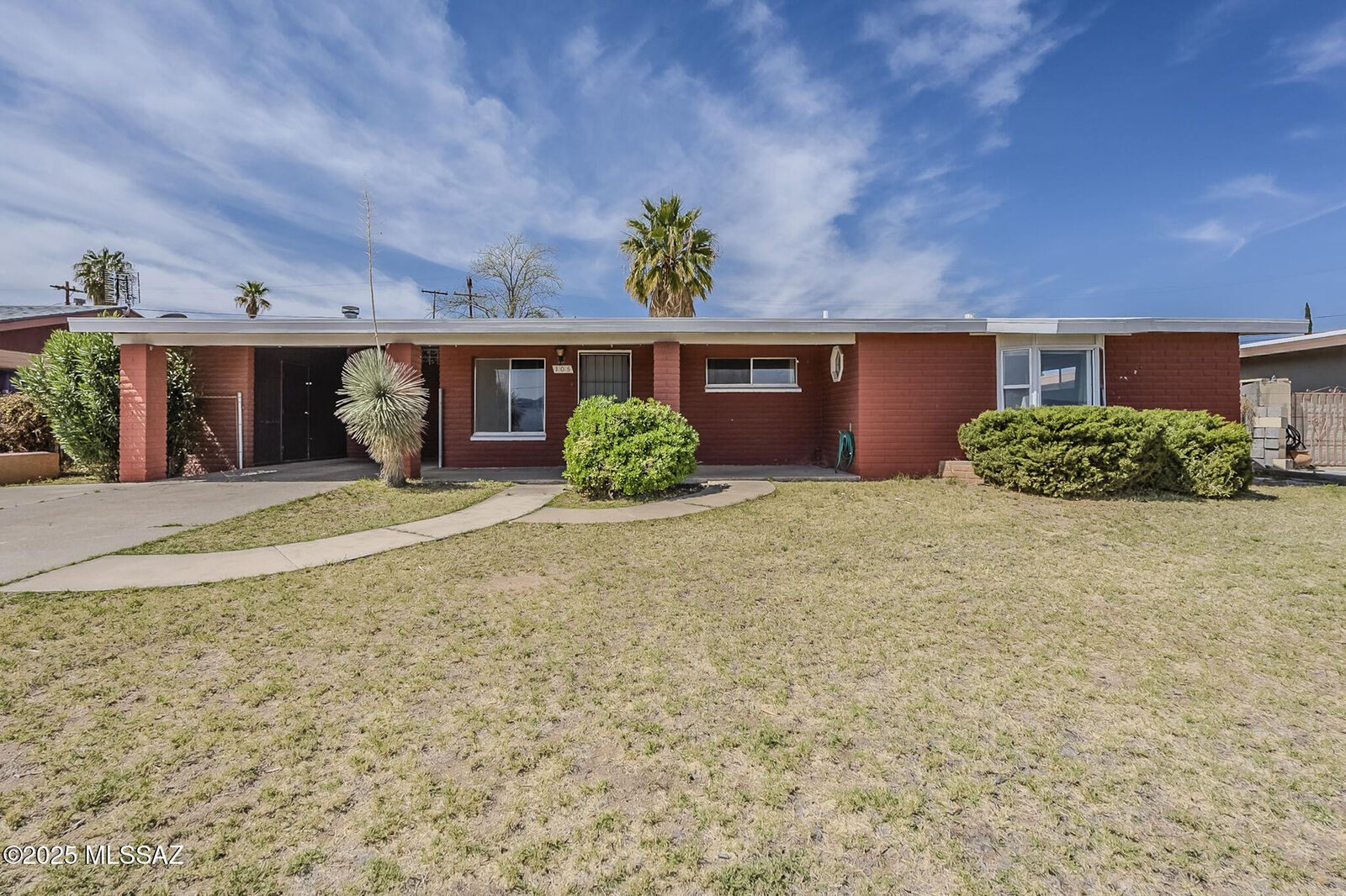 Property Photo:  105 W Main Street  AZ 85631 