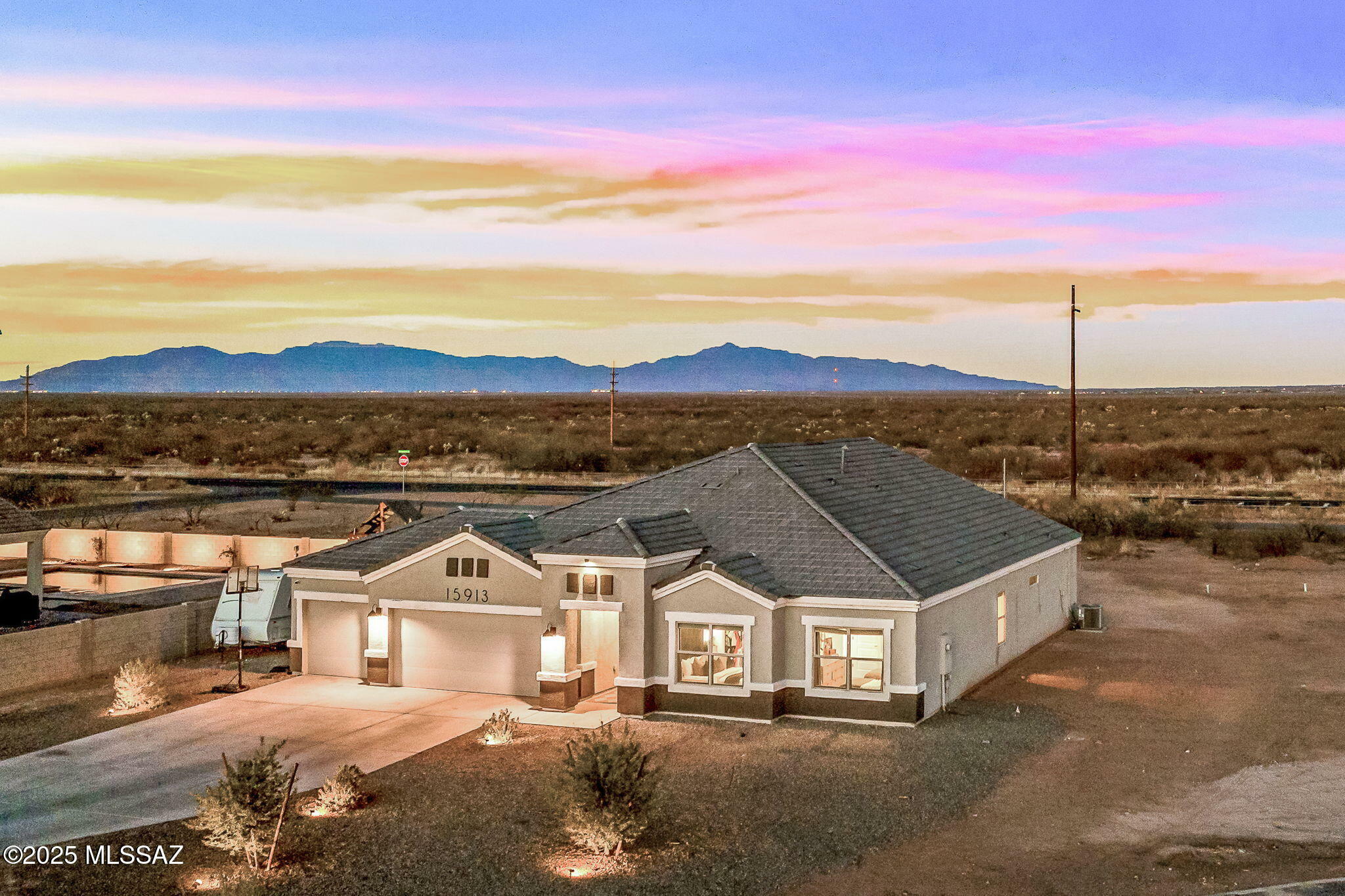 Property Photo:  15913 S Old Joyce Place  AZ 85629 