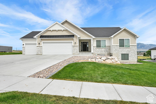 Property Photo:  1190 N 2650 W  UT 84337 