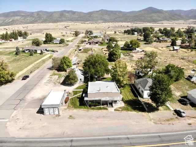 Property Photo: 80 N State St UT 84656