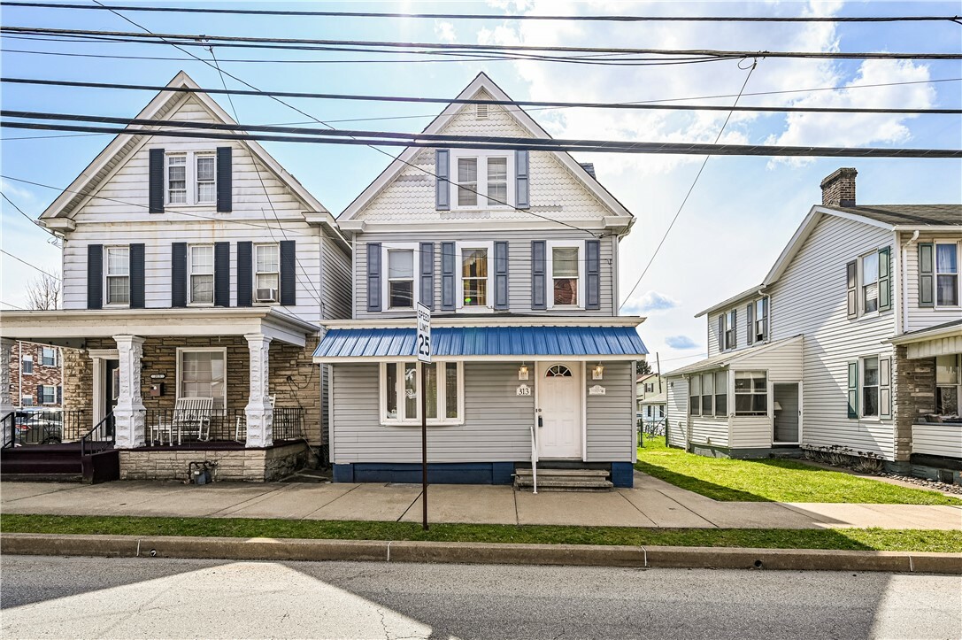 Property Photo: 313 Ligonier St PA 15650