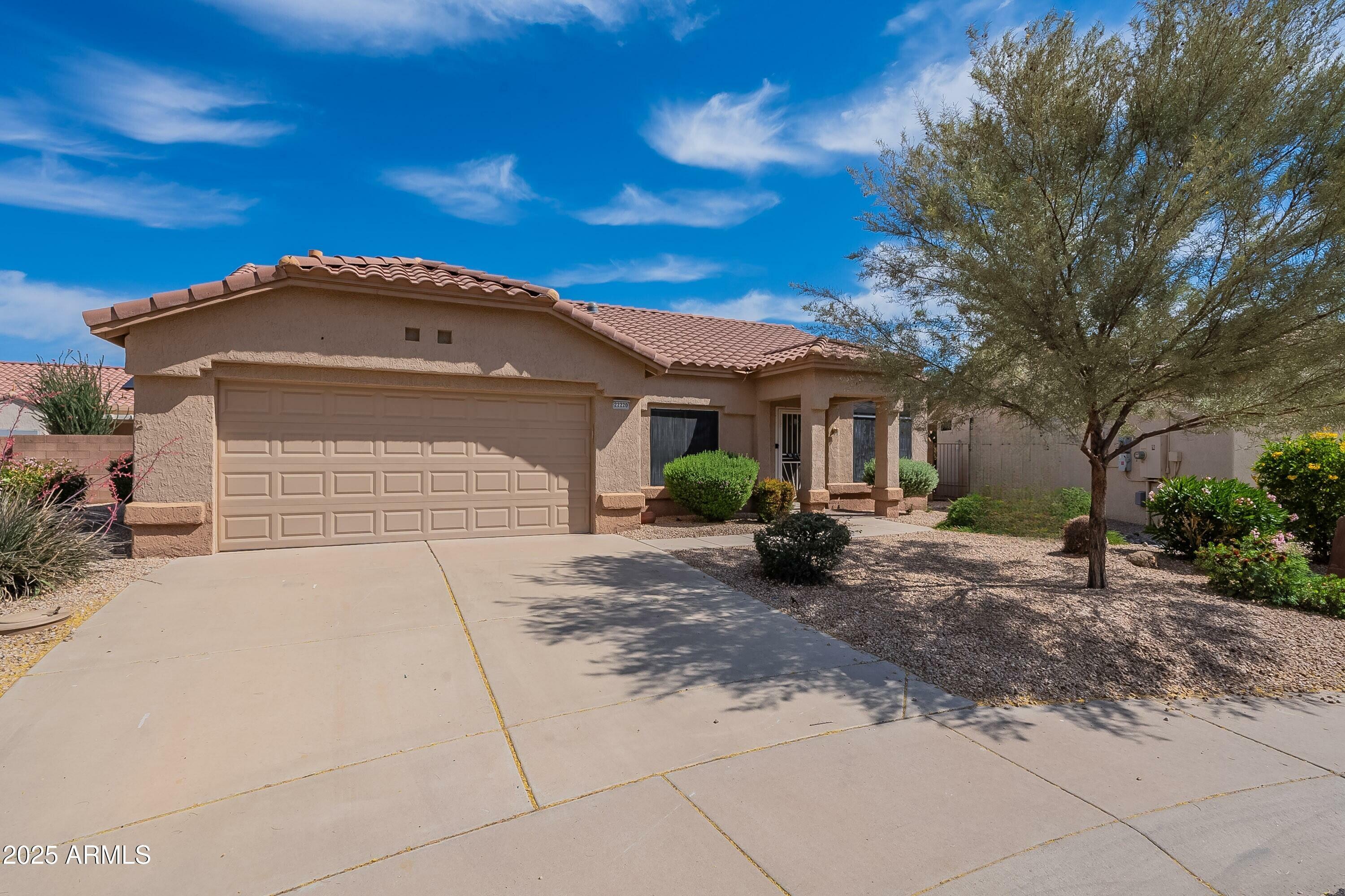 Property Photo: 22220 N Las Brizas Lane AZ 85375