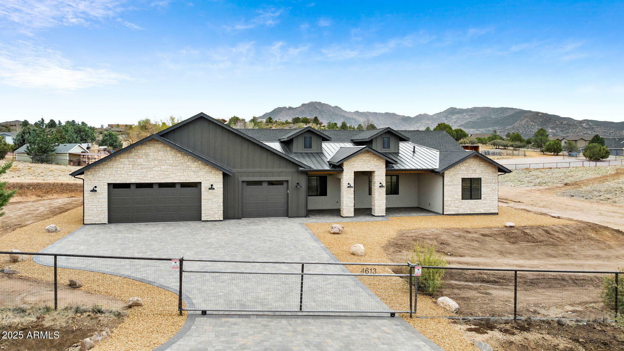 Property Photo: 4613 W Stazenski Road AZ 86305