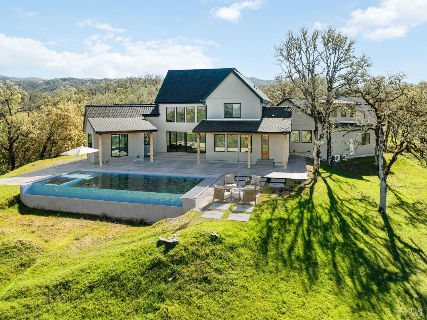 3215 Deerwood Drive  Ukiah CA 95482 photo