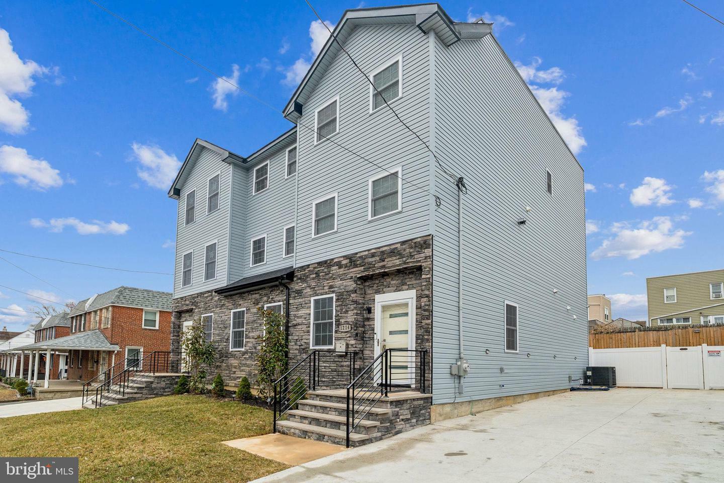 Property Photo: 1214 Roosevelt Drive PA 19083