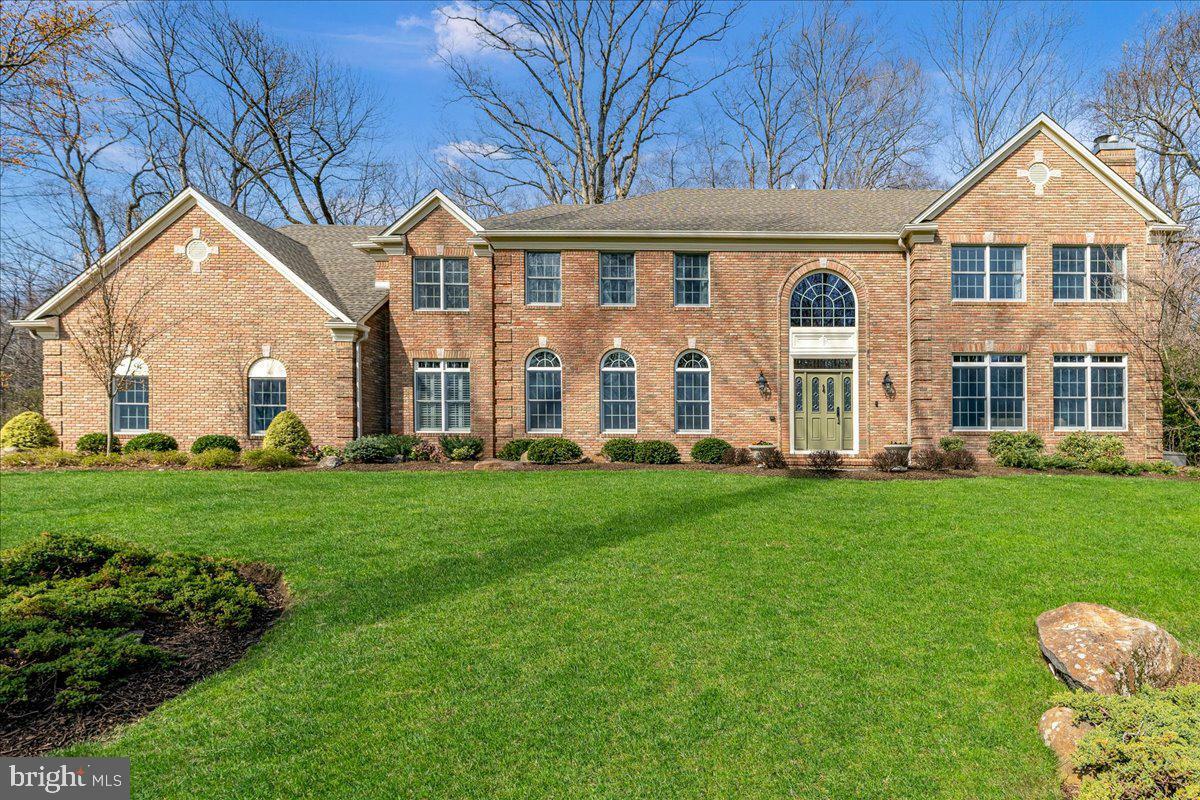 Property Photo: 27 Pettit Place NJ 08540