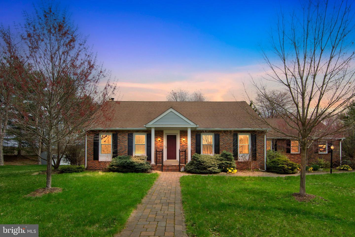 Property Photo: 126 Crestwood Drive PA 19446