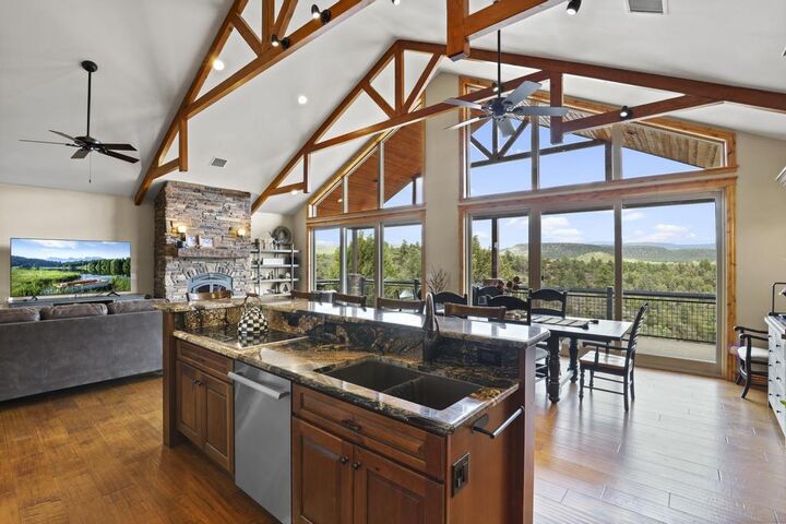 Property Photo:  310 W Latigo Lane  AZ 85541
