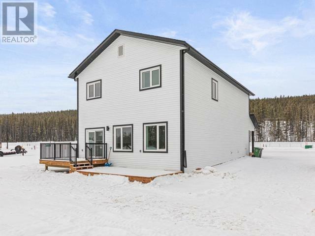 Property Photo:  243 Leota Street  YT Y1A 0S8 