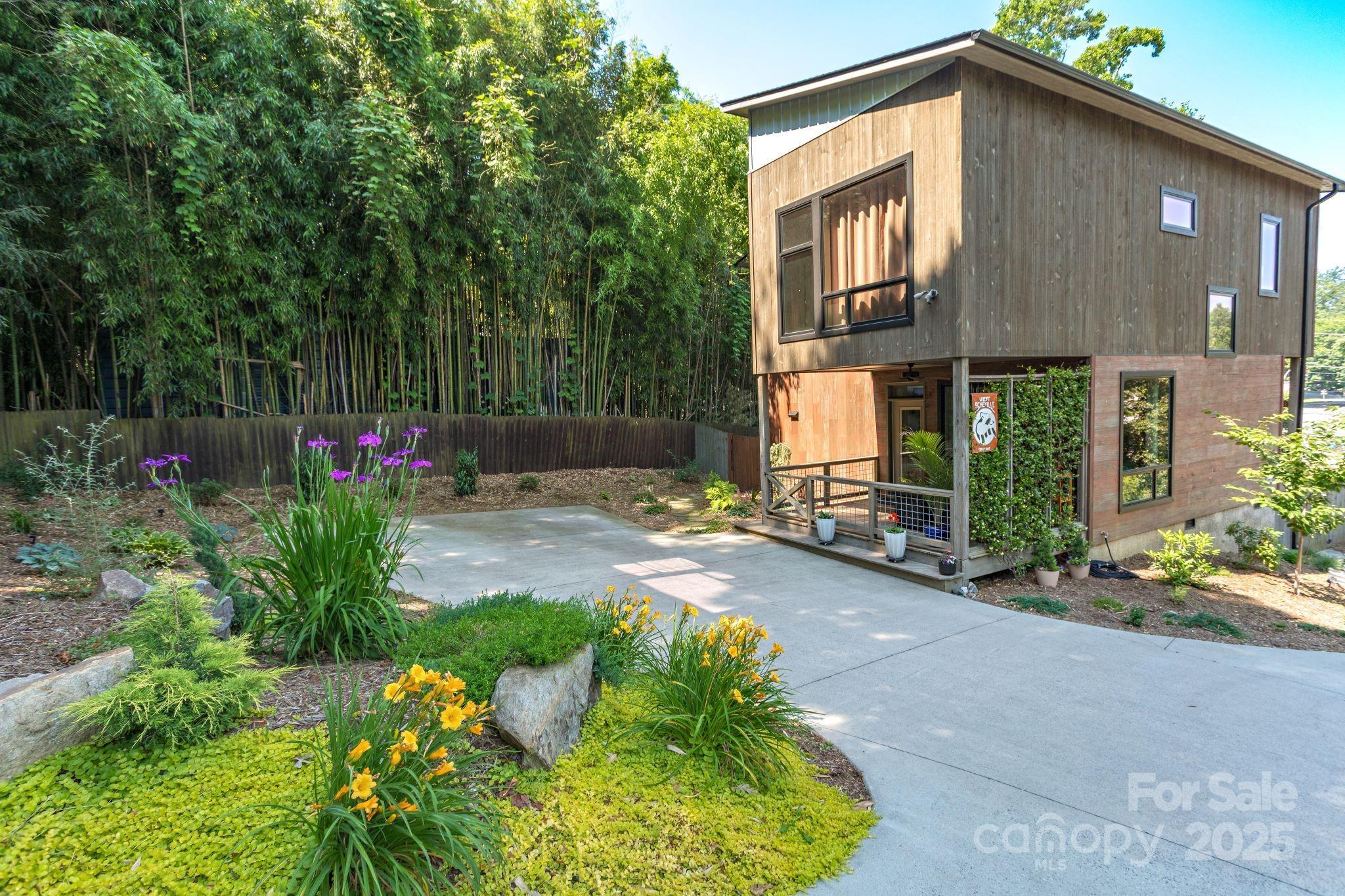 Property Photo: 44 Druid Drive NC 28806