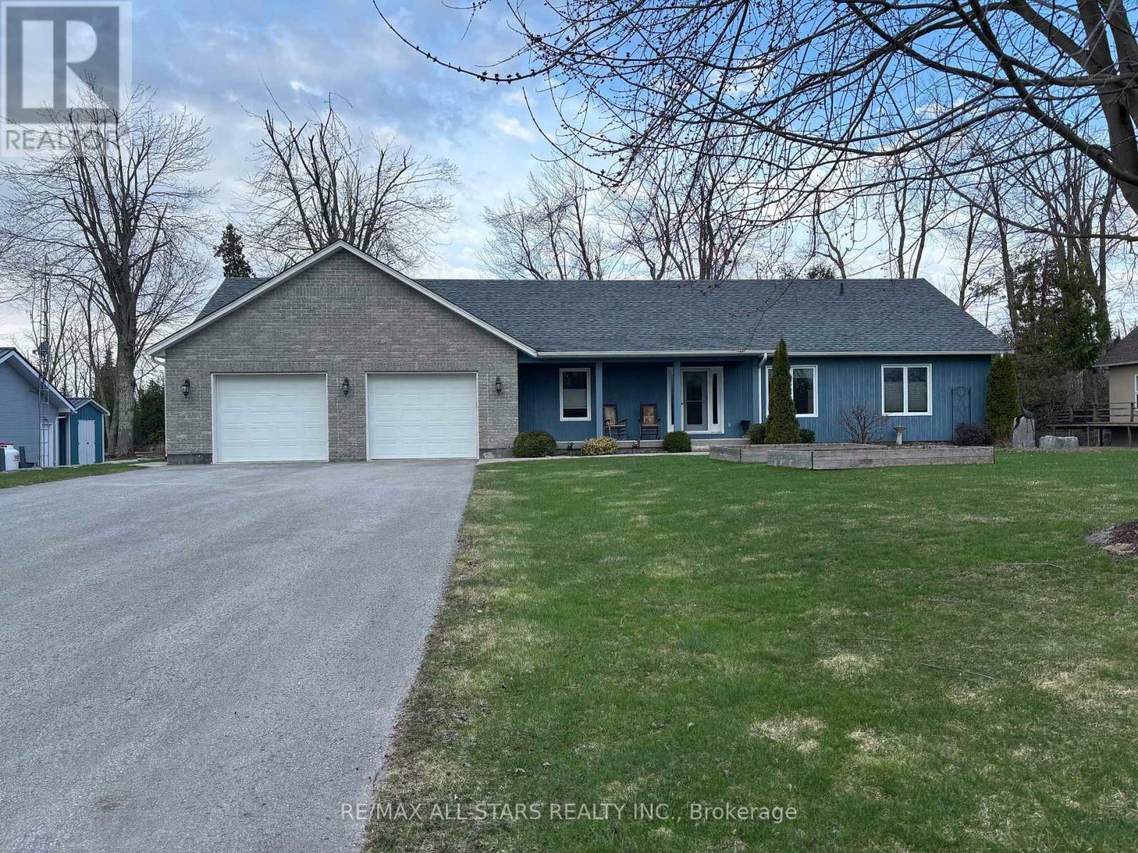 Photo de la propriété: 210 Moorings Drive ON K0M 1N0