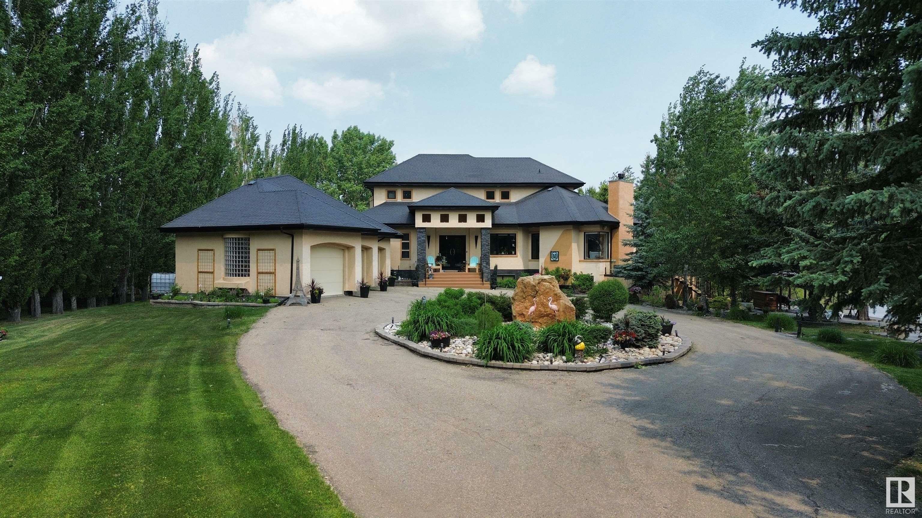 Property Photo: 20604 5 Avenue SW AB T6M 2P4