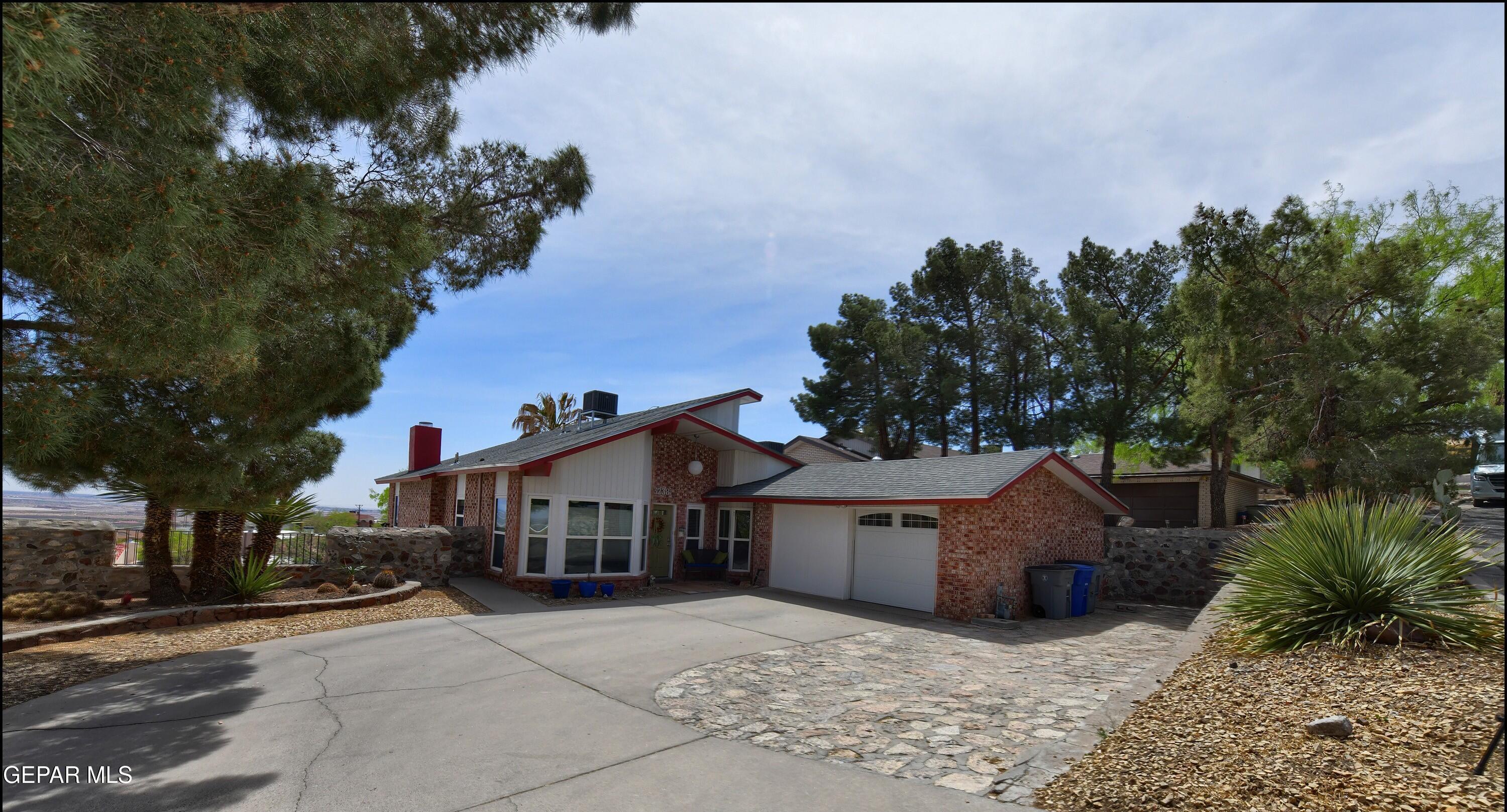 Property Photo: 3238 Stone Edge Road TX 79904