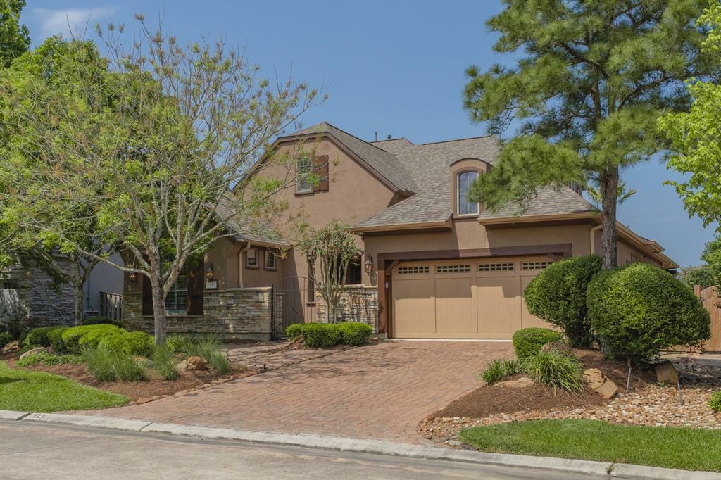 14 Cotillion Court  The Woodlands TX 77382 photo