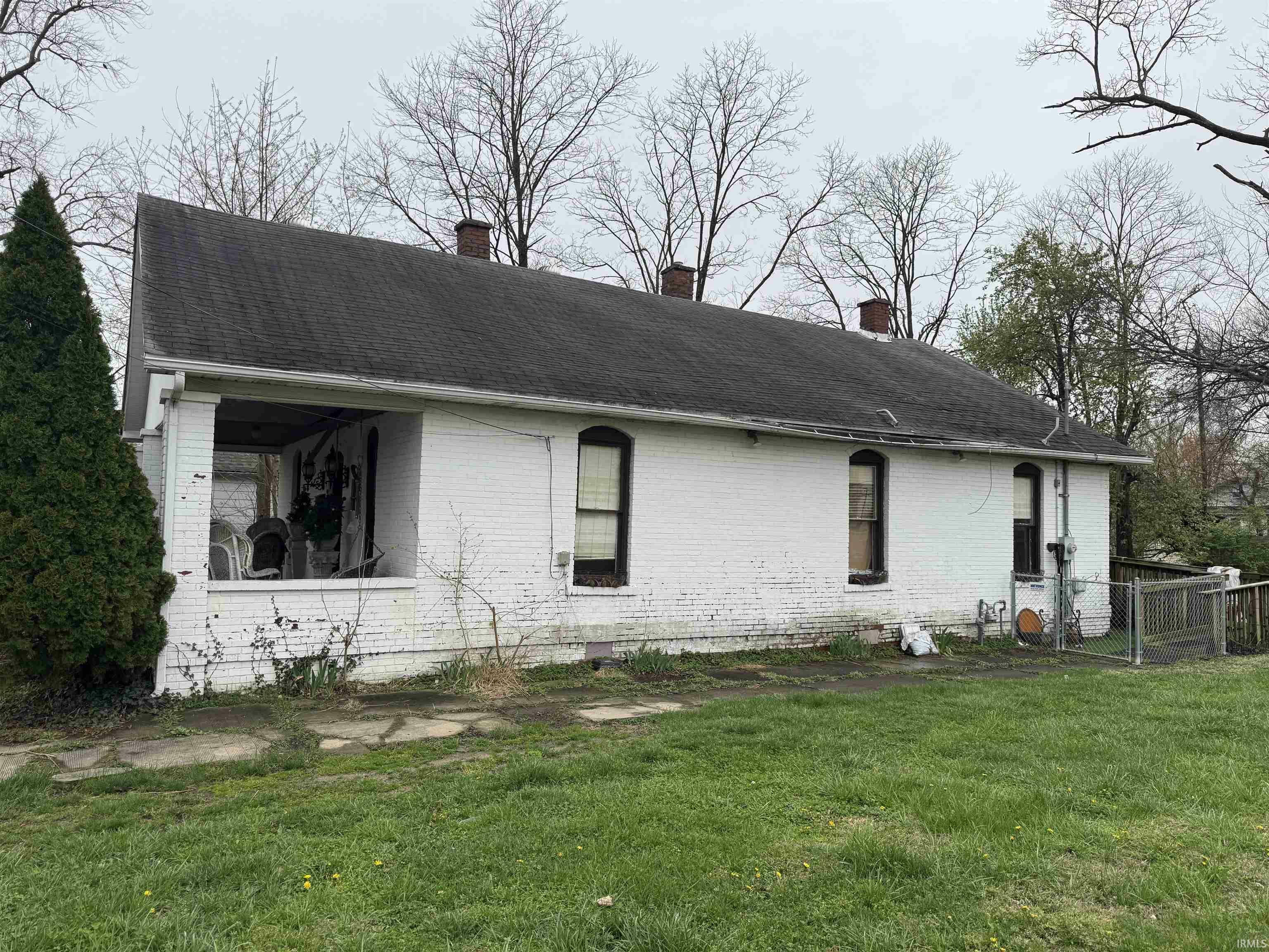 Property Photo: 517 N Gibson Street IN 47670-1723