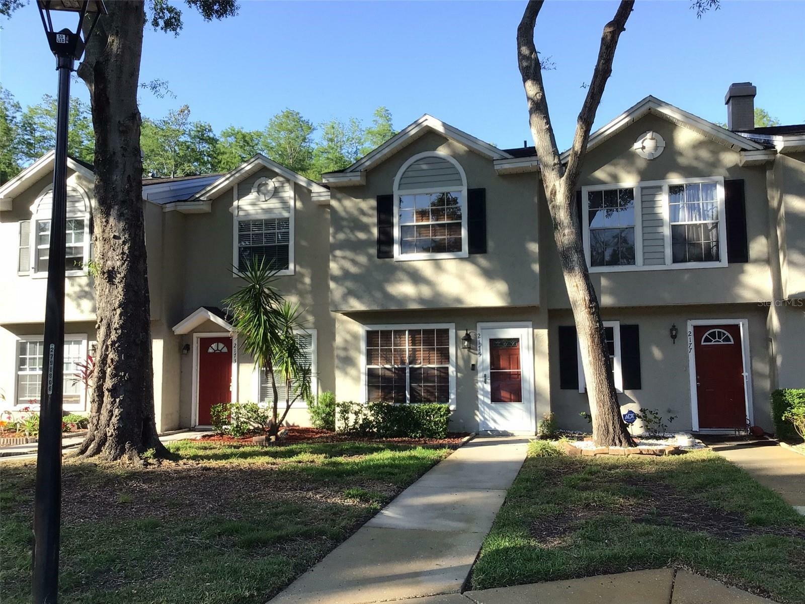 Property Photo: 2173 Fox Chase Blvd FL 34683