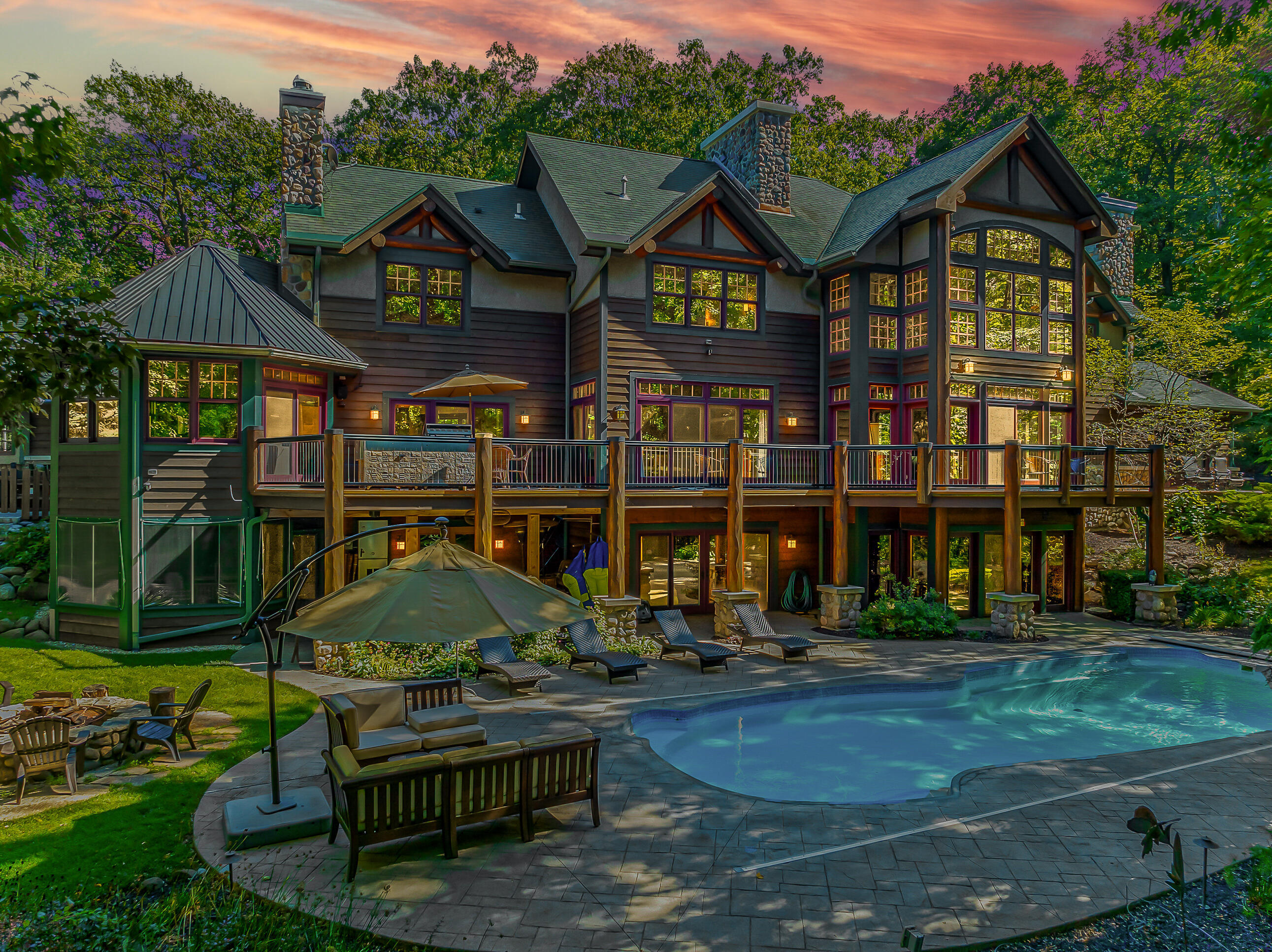 Property Photo: W4469 S Lakeshore Dr WI 53147