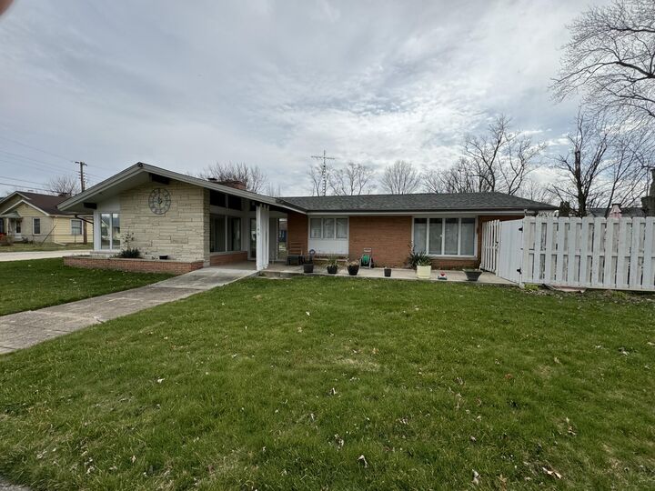 Property Photo:  146 W May Street  MI 49022 