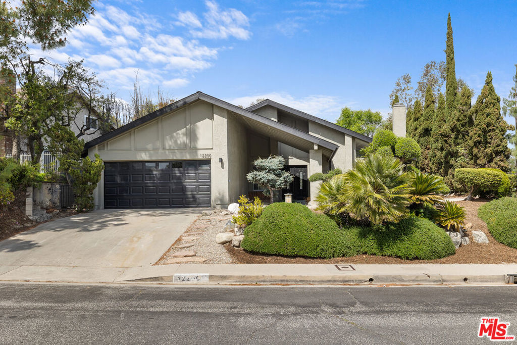 Property Photo:  12200 Louise Avenue  CA 91344 