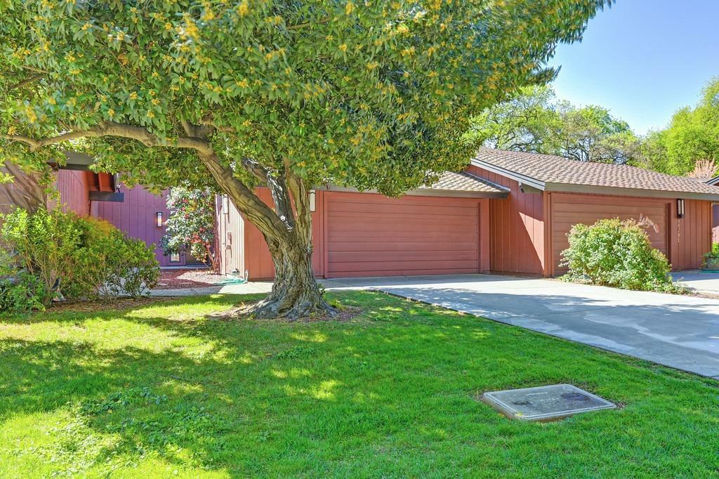 Property Photo: 44705 Garden Court CA 95618