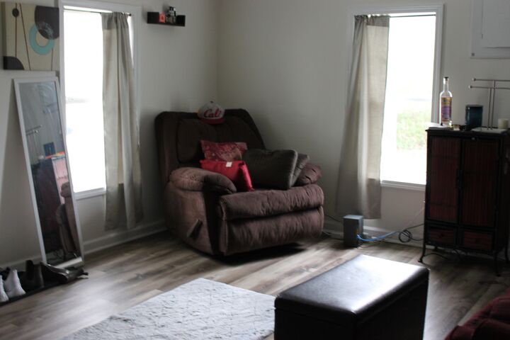 Property Photo: 703 Maple St TN 37083