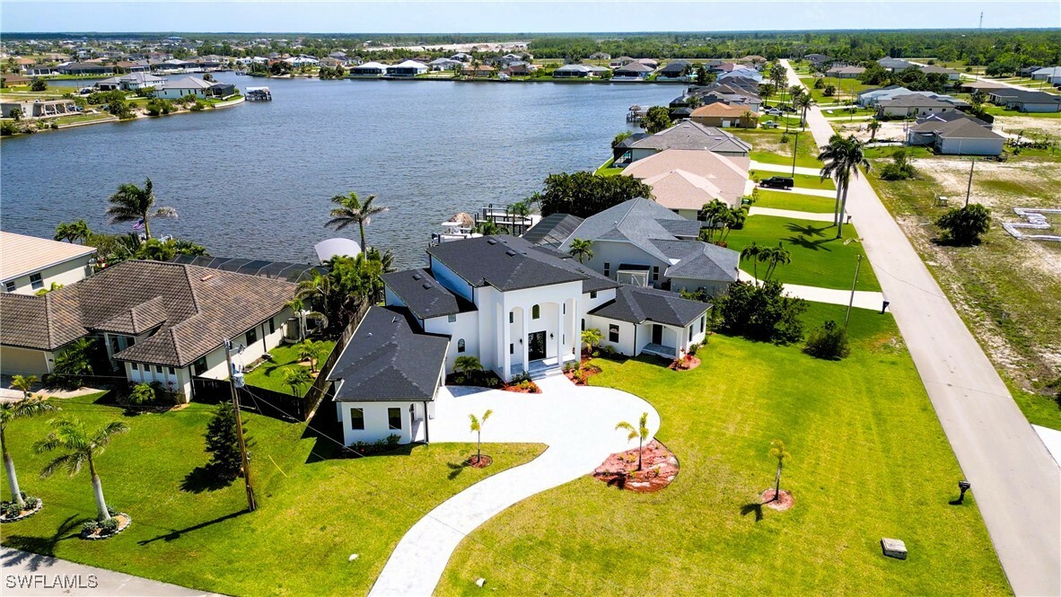 Property Photo: 3505 NW 44th Place FL 33993