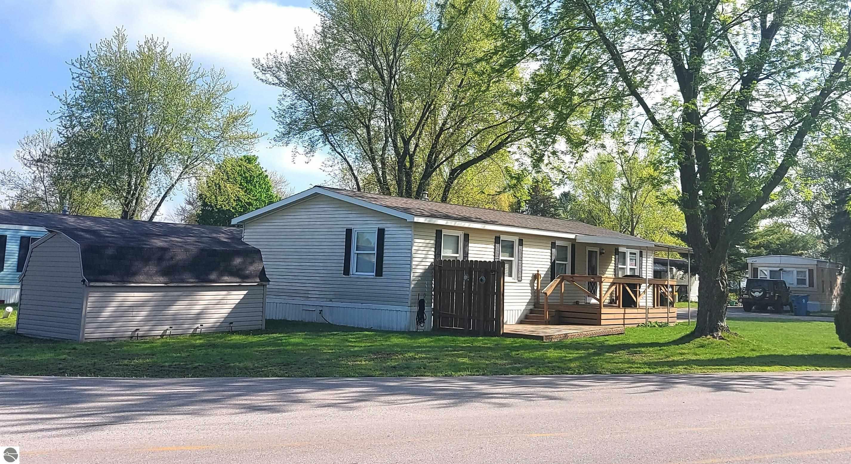 Property Photo: 4548 Goldenrod Drive MI 49686