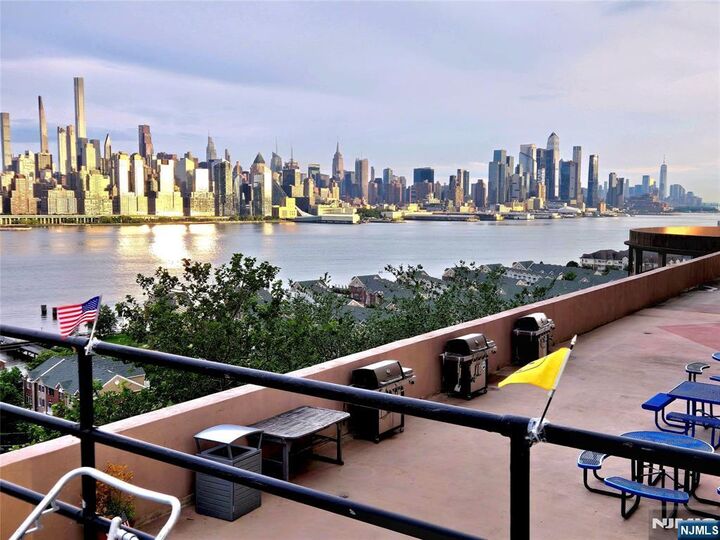Property Photo: 6600 Jfk Blvd E 18K NJ 07093