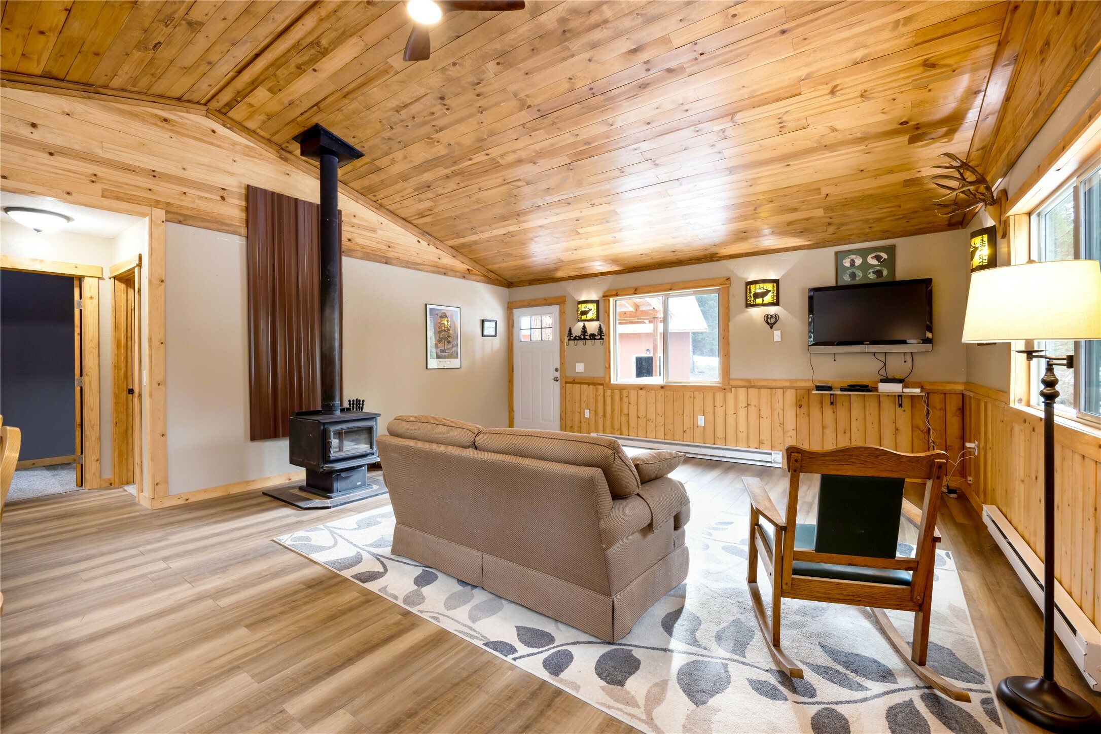 Property Photo: 1025 Evergreen Drive MT 59868