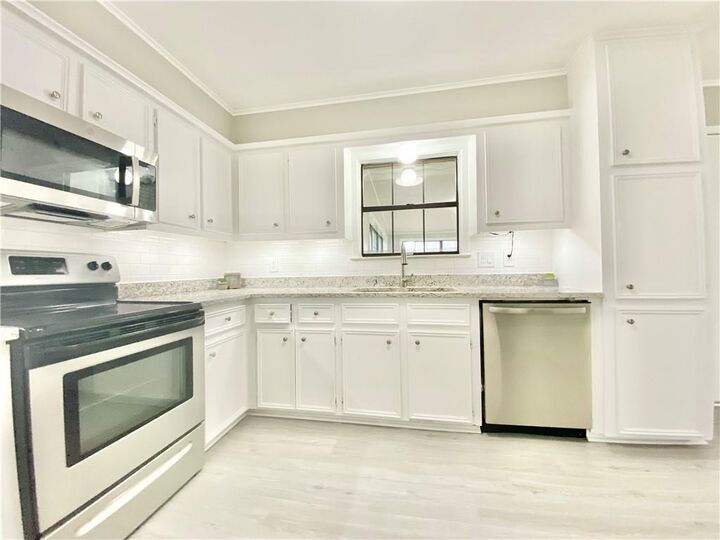 806 Crestline Drive  Mexia TX 76667 photo