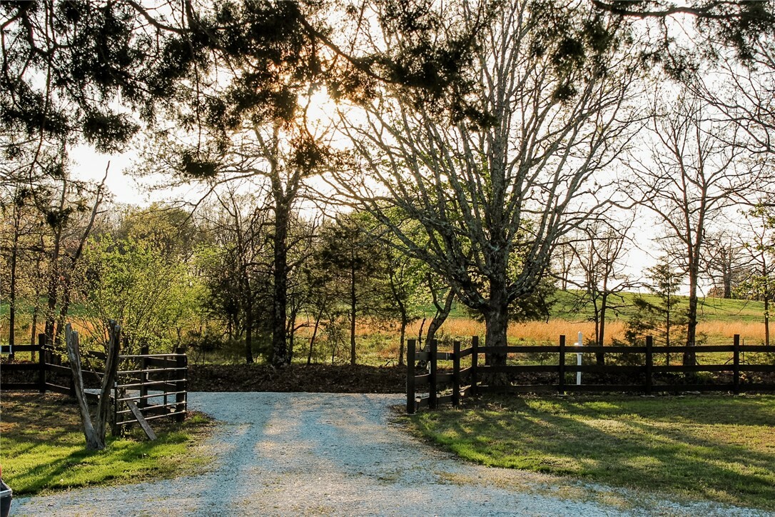 Property Photo: 7721 Summit Road AR 72601
