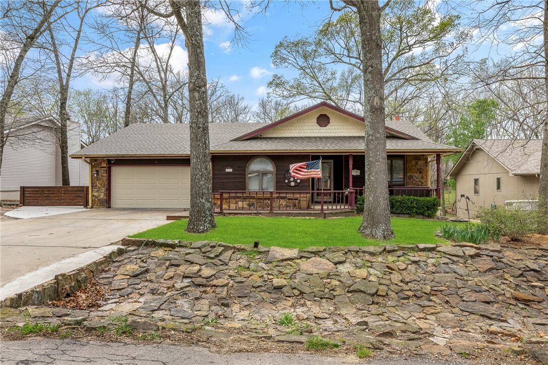 Property Photo: 17 Yarmouth Drive AR 72715