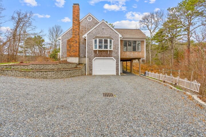 Property Photo:  40 Braddock Circle  MA 02641 