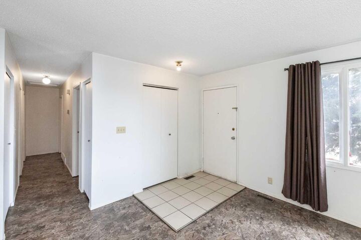 Property Photo: 5232 42 Street AB T4G 1K3