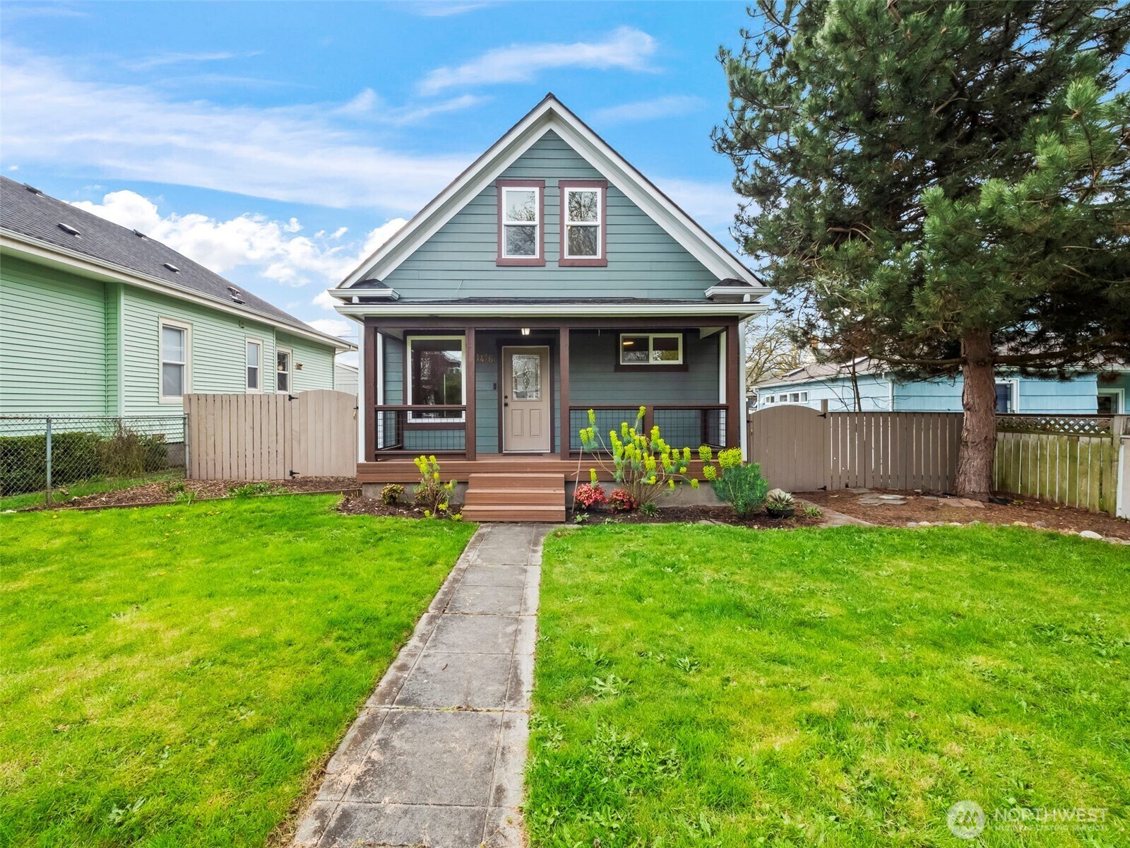 Property Photo: 1416 N Fife Street WA 98406