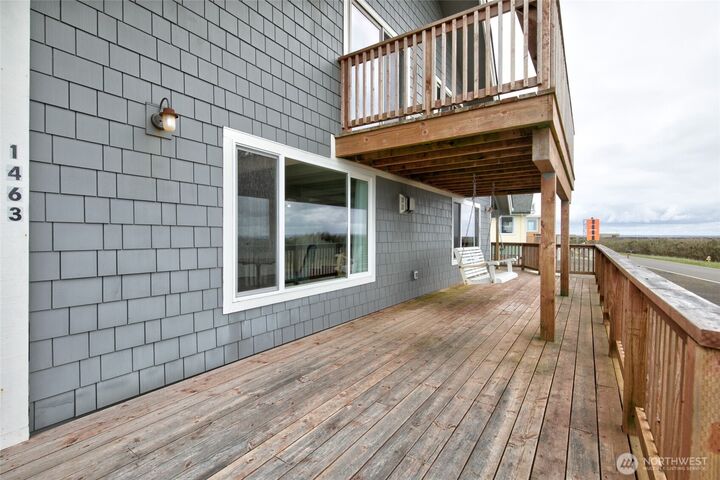 Property Photo: 1463 E Ocean Shores Blvd SW WA 98565