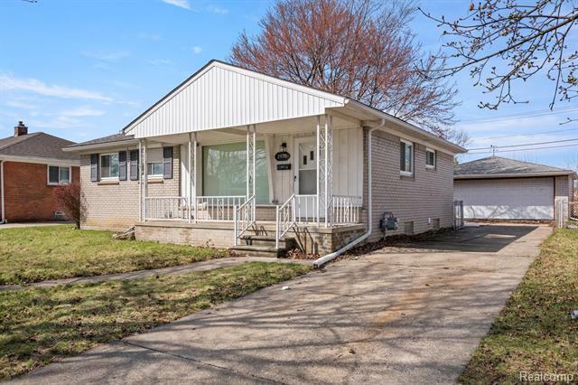 Property Photo: 2978 Alper Avenue MI 48146