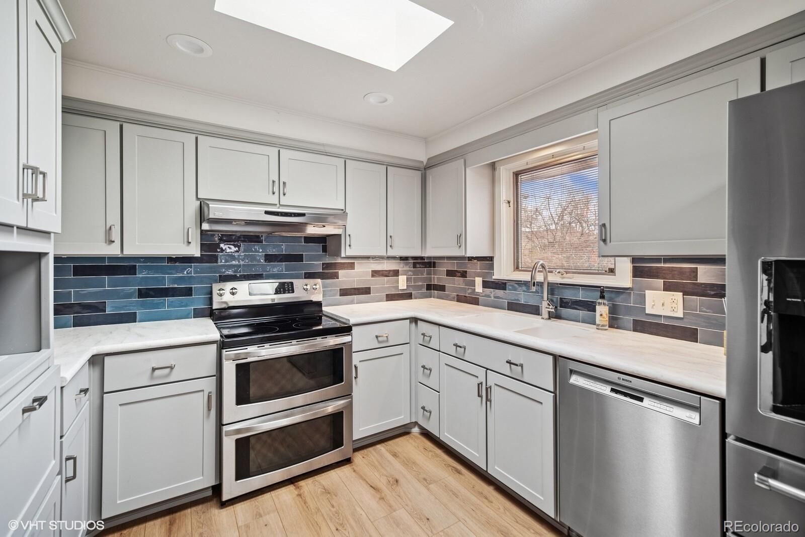 Property Photo: 7079 S Tamarac Court CO 80112