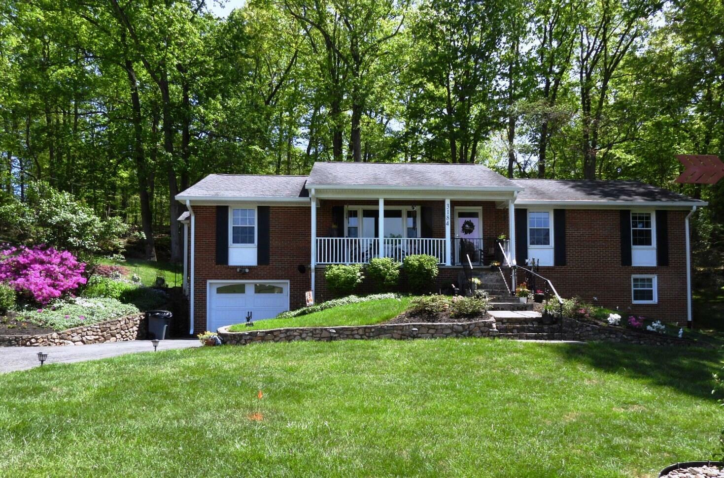 3184 Springwood Rd  Fincastle VA 24090 photo