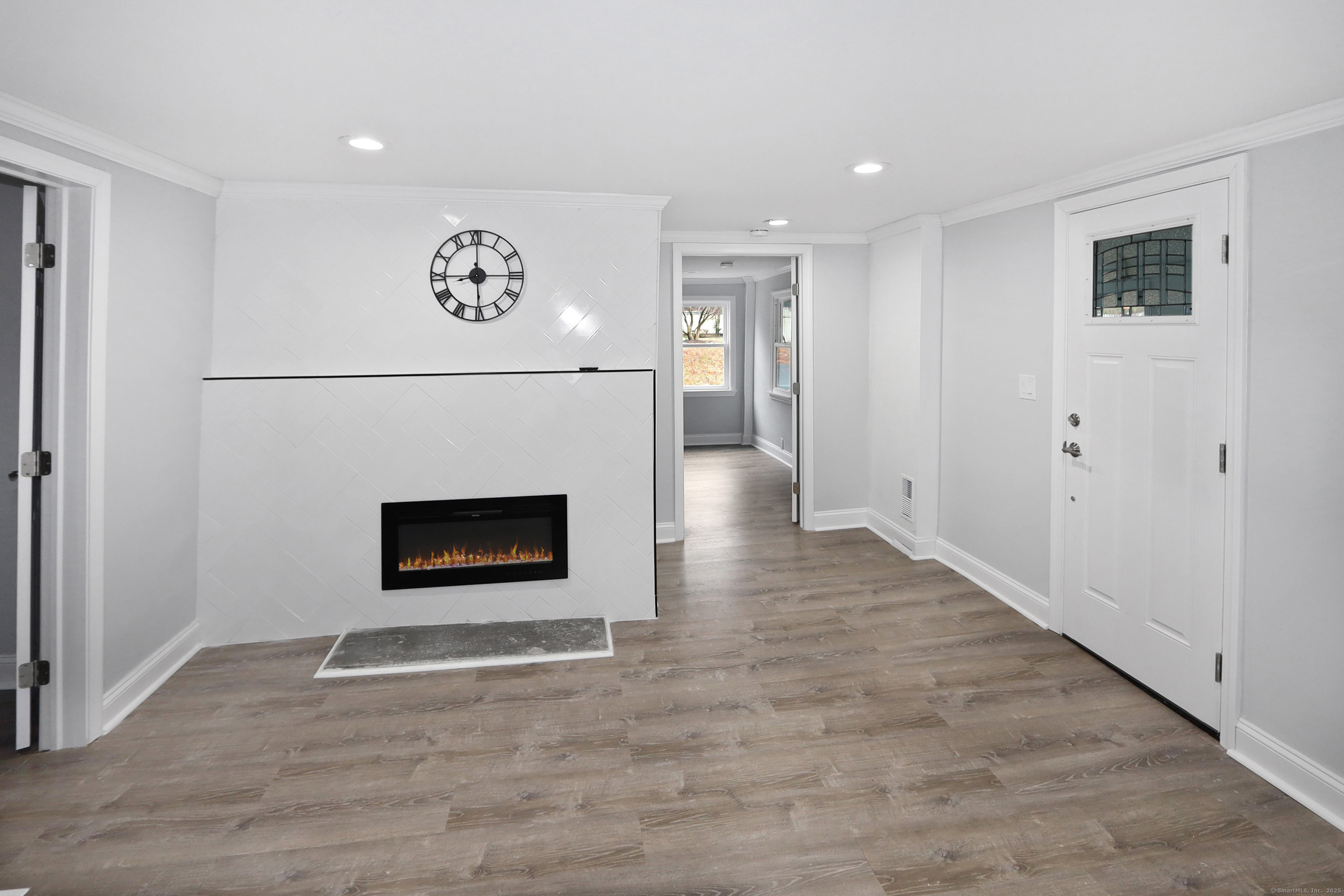 Property Photo: 2449 Huntington Turnpike CT 06611