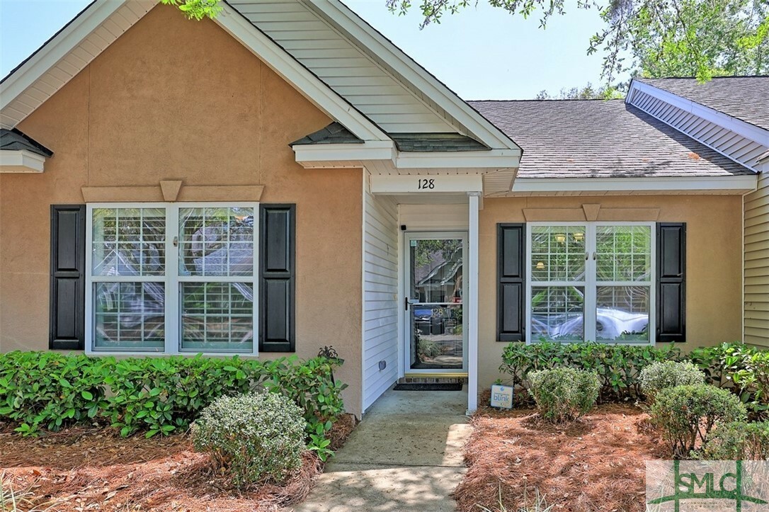 Property Photo: 128 River Pointe Drive GA 31410