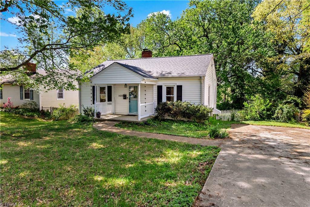 Property Photo: 1426 Kenwood Street NC 27103