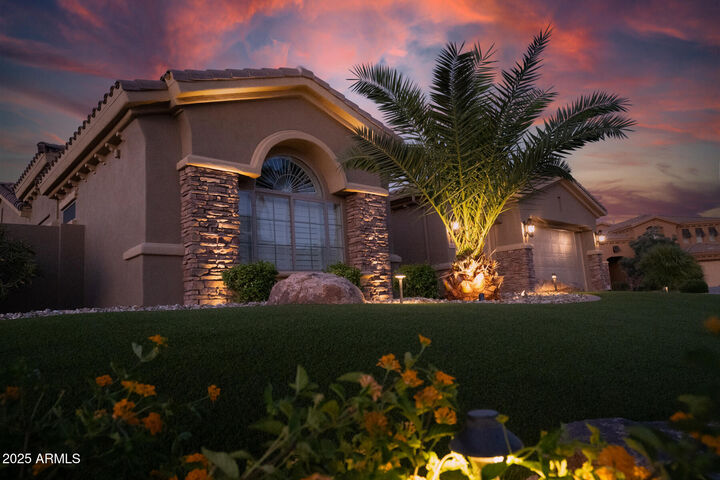 Property Photo:  15664 W Vernon Avenue  AZ 85395 