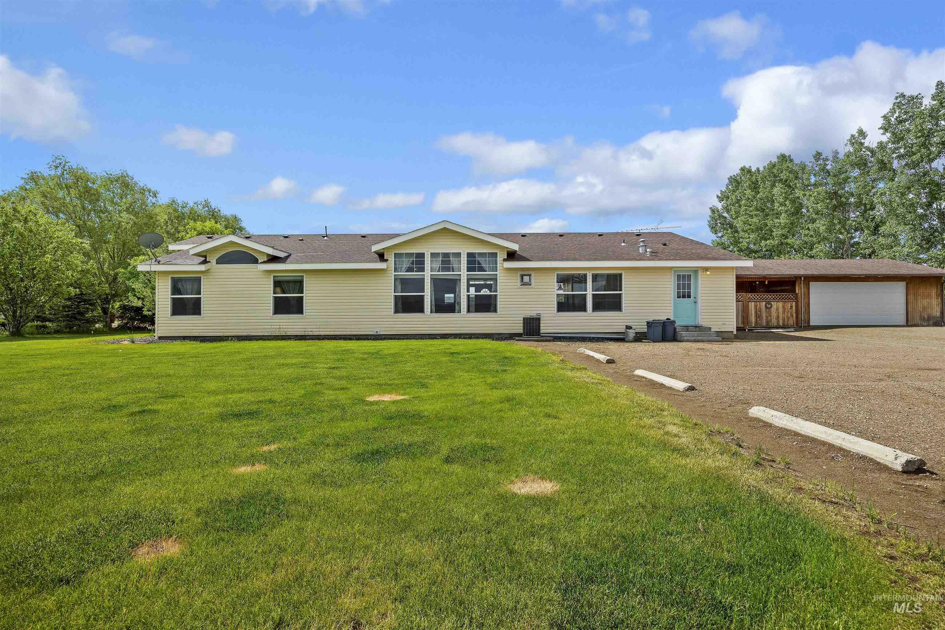 Property Photo: 9788 Highway 78 ID 83627