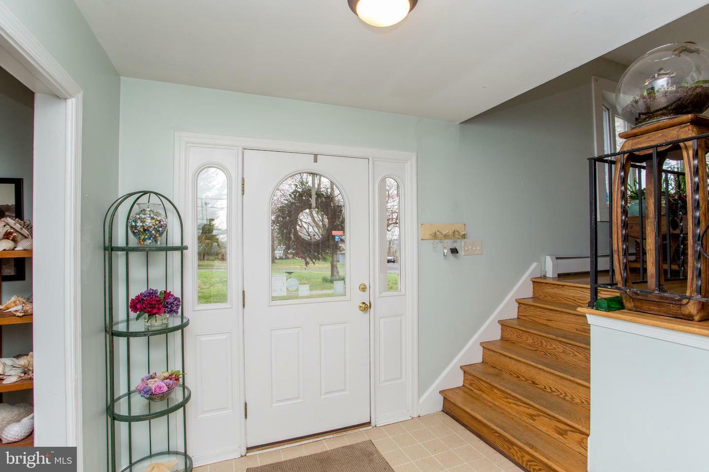 Property Photo: 36 Layle Lane PA 18901