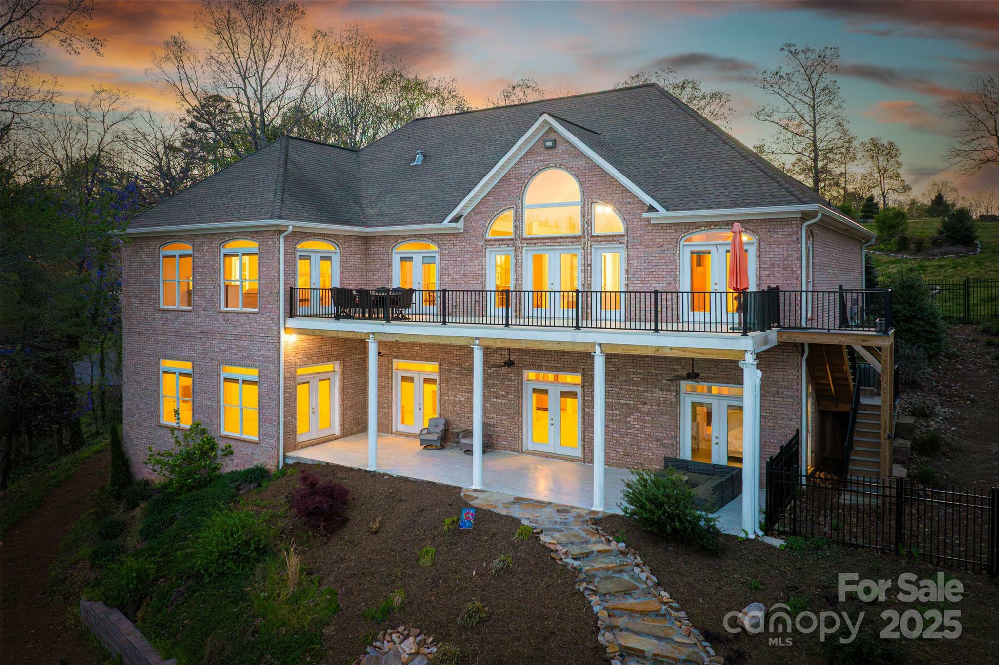 Property Photo: 4164 54th Avenue NE NC 28601