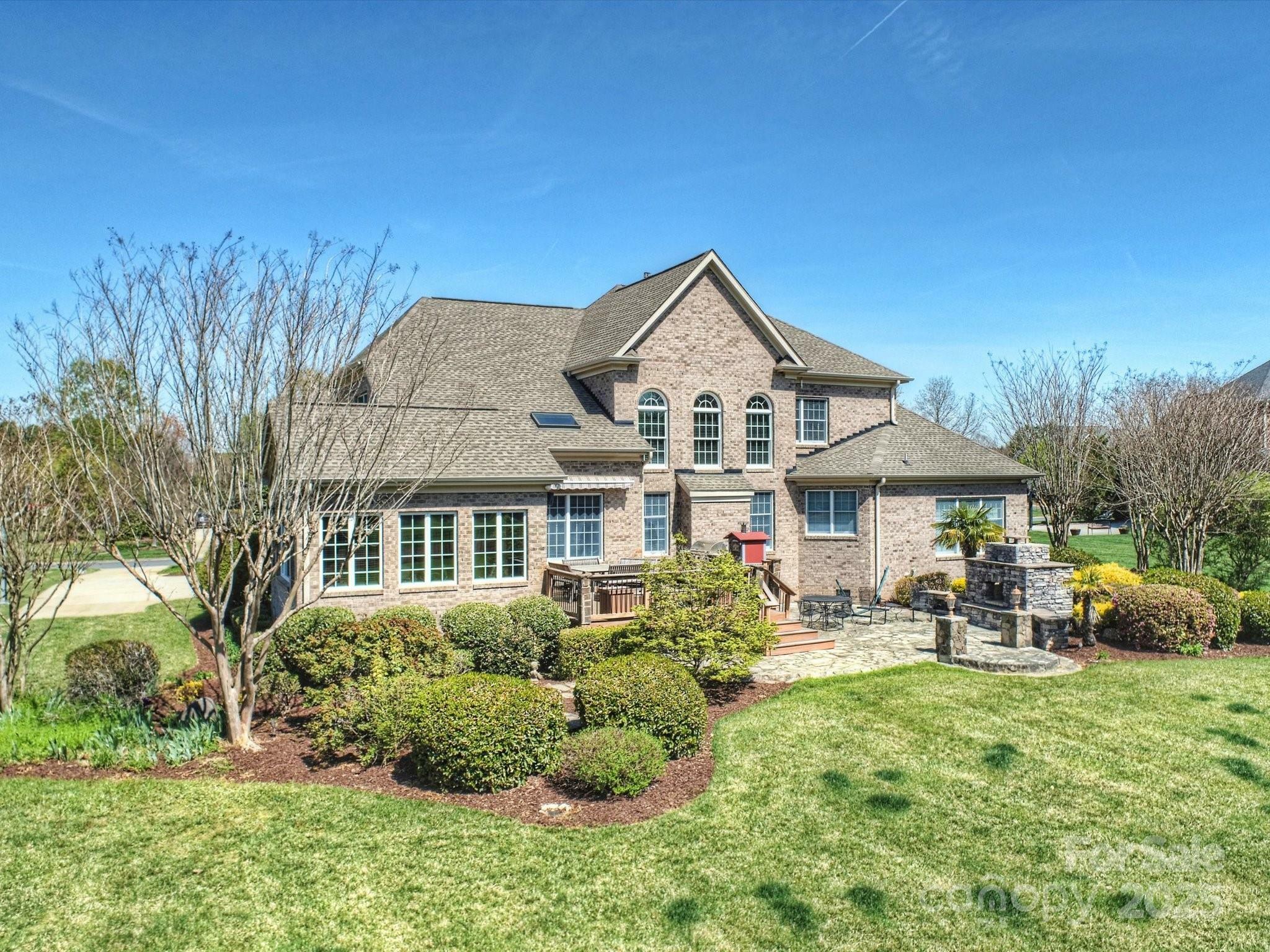 Property Photo: 516 White Tail Terrace NC 28173