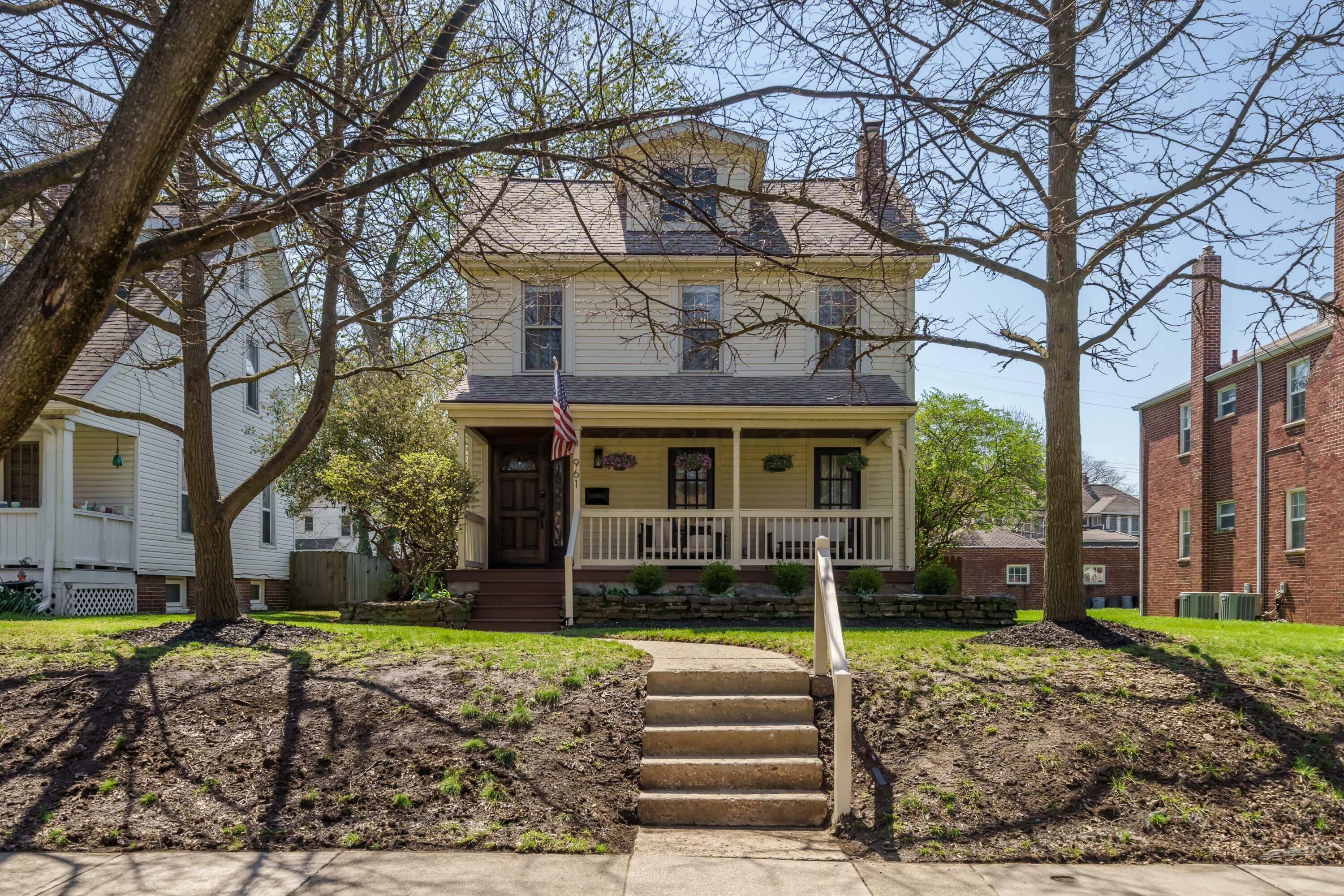 Property Photo: 961 Northwest Boulevard OH 43212