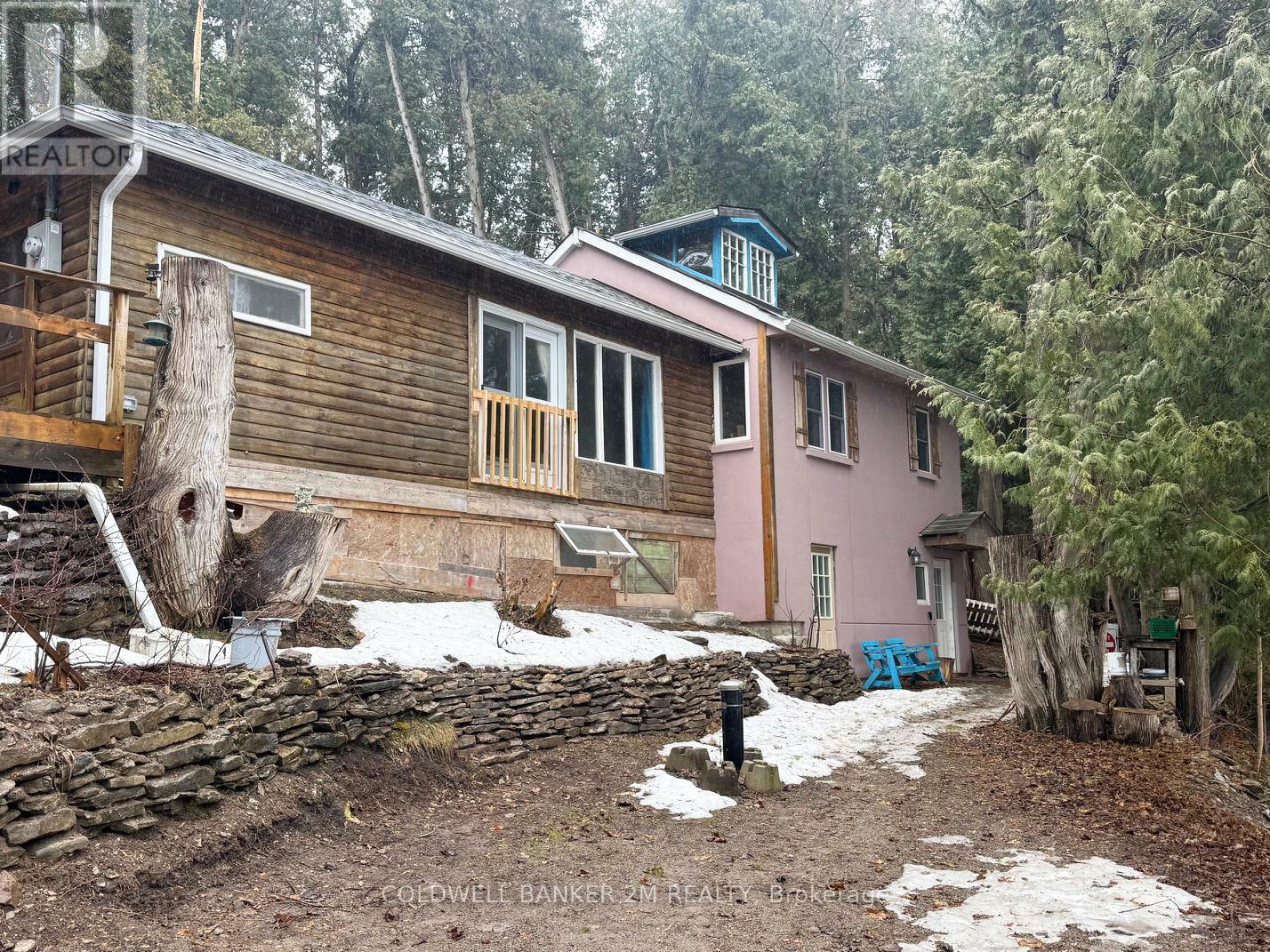 Property Photo: 60 Elder Street ON K0M 1L0