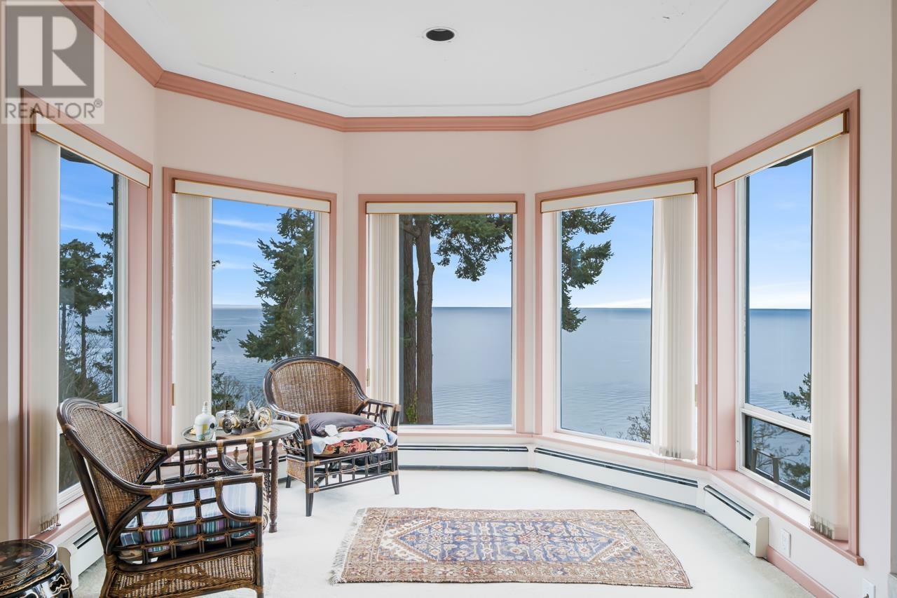 Property Photo:  58 Tsawwassen Beach Road  BC V4M 4C6 
